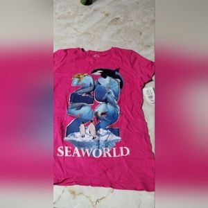 Sea world shirt